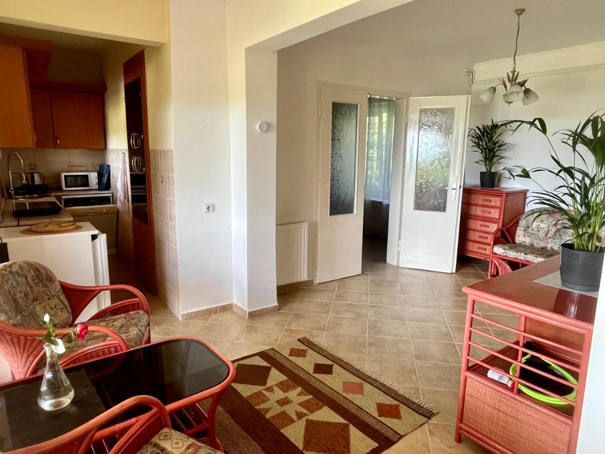 Apartmán Casa Di Bianca - Koezvetlen Vizparti Nyaralo Siófok Exteriér fotografie